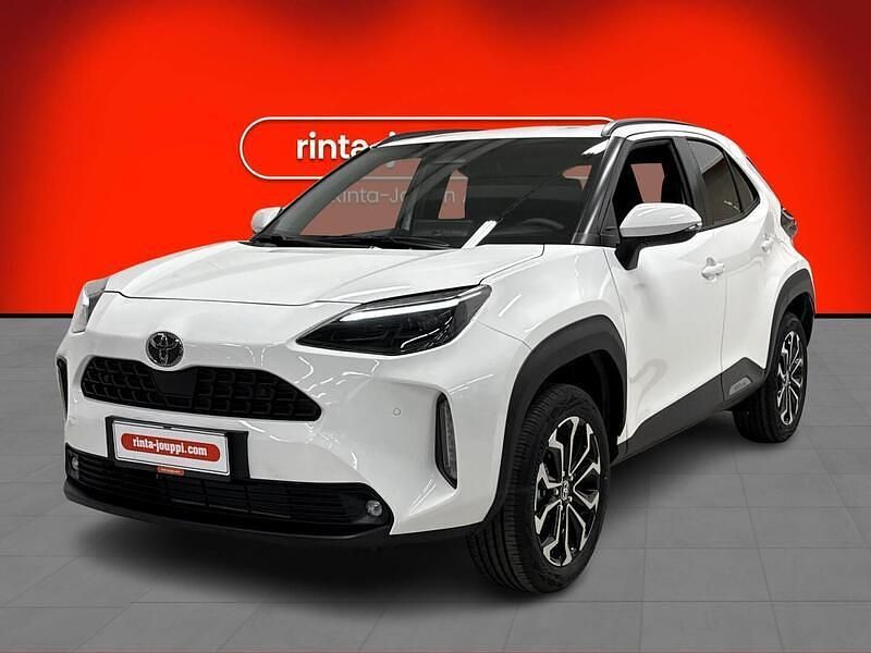 Uusi 2025 Toyota Yaris Cross Plus Katumaasturi | 31 480 € - Kuva 1/3