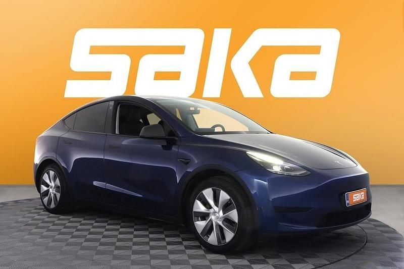 Käytetty 2024 Tesla Model Y RWD Katumaasturi | 30 990 € (Hyvä tarjous) - Kuva 1/3