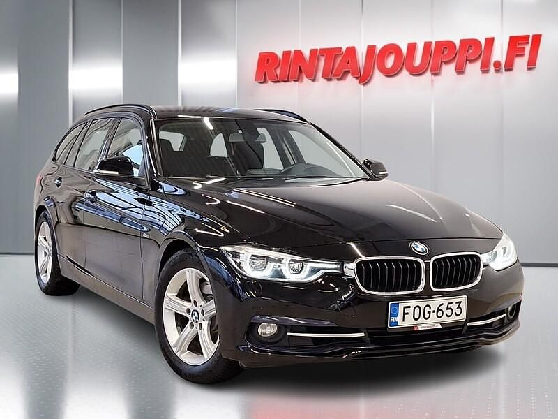 Käytetty BMW 330 252 HP (185 kW) 2016 Musta Farmari