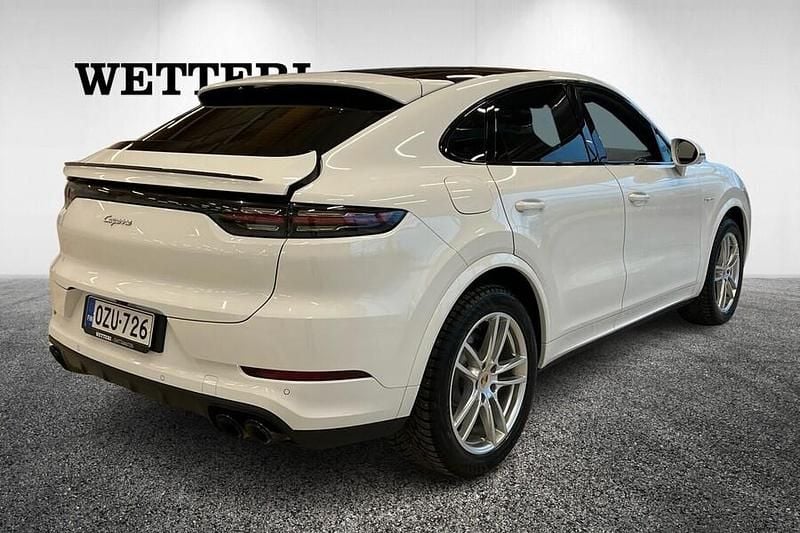 Käytetty Porsche Cayenne 462 HP (339 kW) 2022 Katumaasturi
