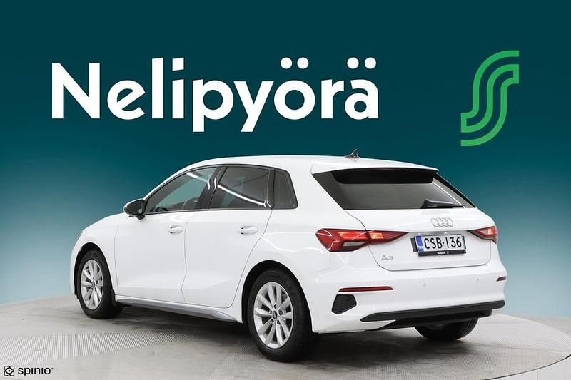 Käytetty Audi A3 Sportback e-tron Business 150 HP (110 kW) 2021 Viistoperä