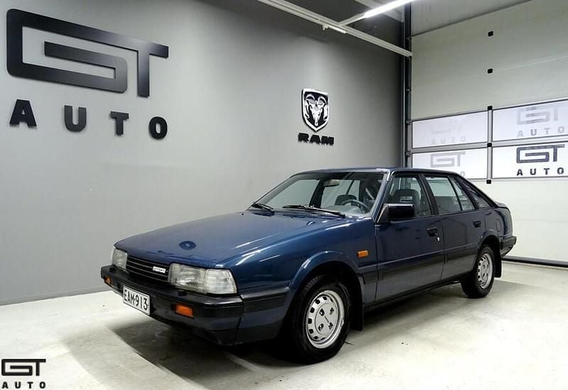 Käytetty Mazda 626 82 HP (60 kW) 1986 Viistoperä