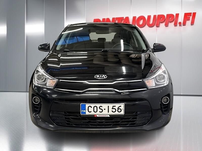 Käytetty Kia Rio EX 101 HP (74 kW) 2020 Musta Viistoperä