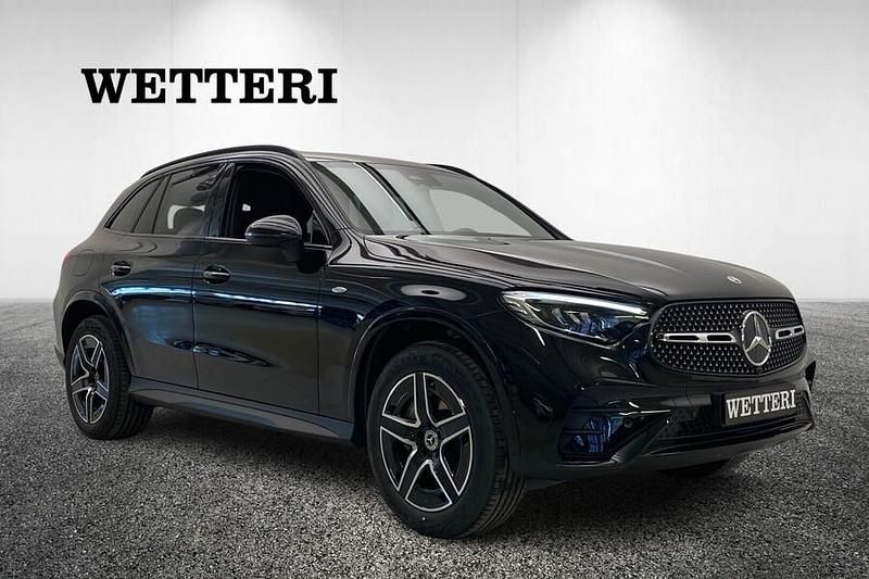 Käytetty Mercedes GLC300e Advanced Plus 313 HP (230 kW) 2024 Katumaasturi