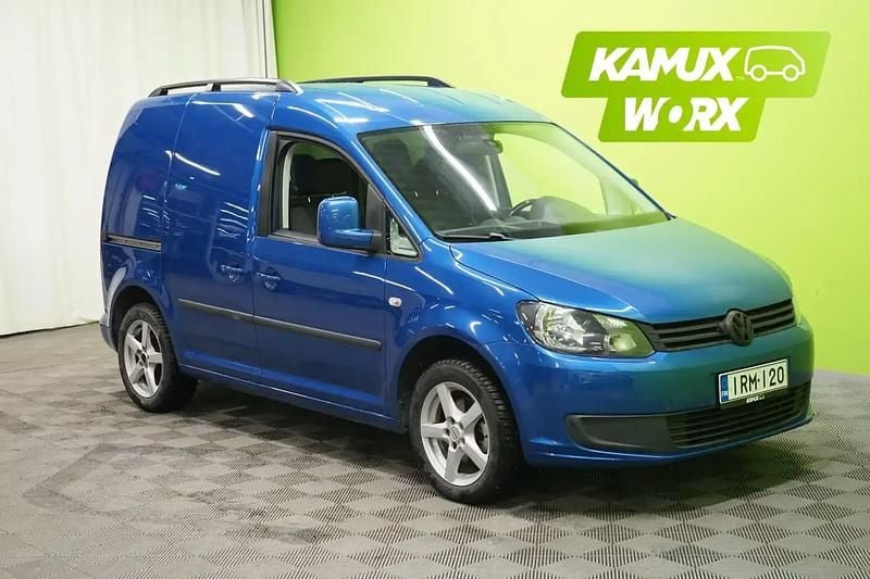Käytetty VW Caddy 102 HP (75 kW) 2015 Sininen Tila-auto
