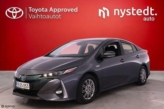 Käytetty Toyota Prius Active 98 HP (72 kW) 2017 Harmaa Viistoperä