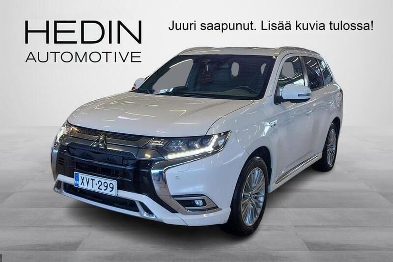 Valkoinen Käytetty 2019 Mitsubishi Outlander P-HEV Instyle Katumaasturi | 18 900 € (Hyvä tarjous) - Kuva 1/4