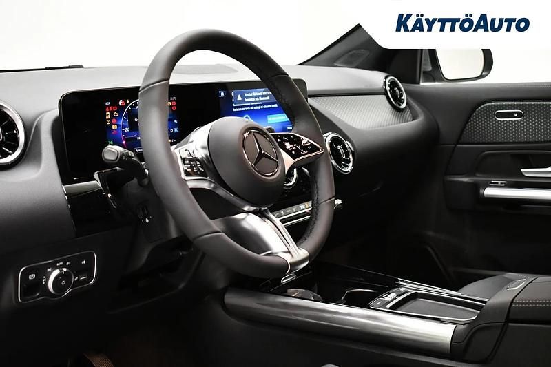 Uusi Mercedes GLA250 Edition 163 HP (119 kW) 2025 Hightechhopea Katumaasturi