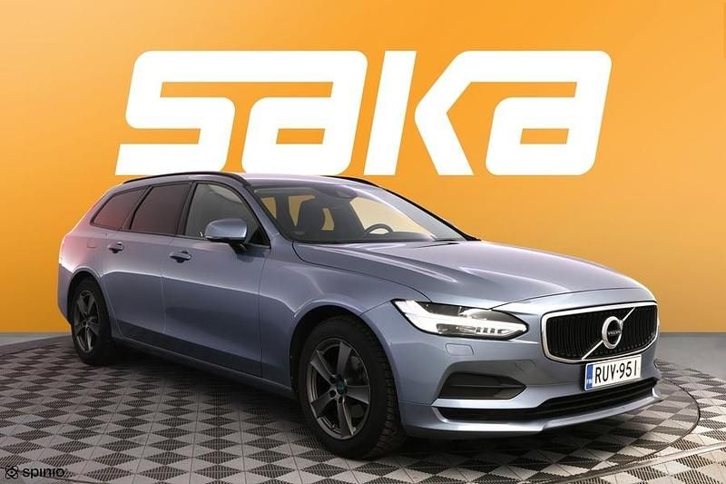 Käytetty 2017 Volvo V90 Momentum Farmari | 17 990 € (Perustarjous) - Kuva 1/3