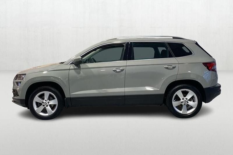 Käytetty Skoda Karoq Style 116 HP (85 kW) 2019 Ruskea (beige) Katumaasturi