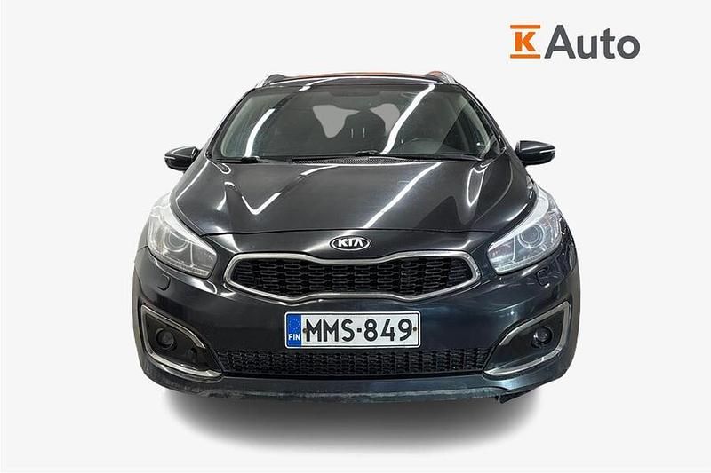 Käytetty Kia Ceed Sportswagon EX 136 HP (100 kW) 2016 Musta Farmari