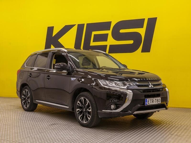 Käytetty 2016 Mitsubishi Outlander P-HEV Instyle Katumaasturi | 9 690 € (Perustarjous) - Kuva 1/3