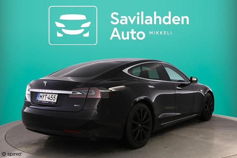 Käytetty Tesla Model S 310 kW (422 HP) 2016 Musta Viistoperä