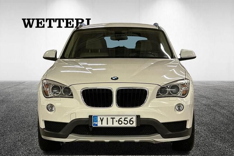Käytetty BMW X1 143 HP (105 kW) 2015 Valkoinen Katumaasturi