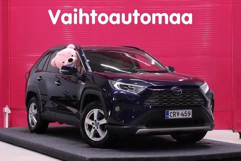 Käytetty Toyota RAV4 Hybrid Premium 178 HP (130 kW) 2019 Katumaasturi