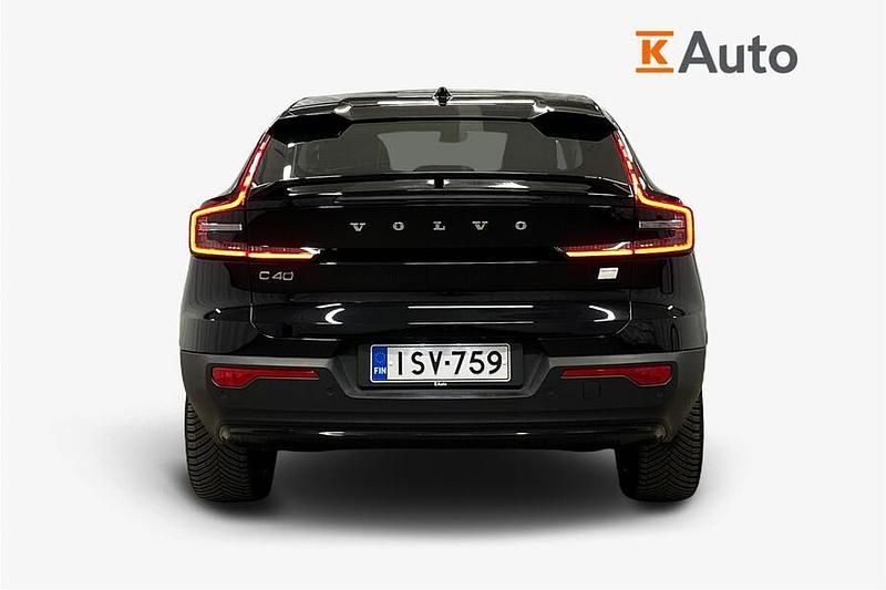 Käytetty Volvo C40 Plus 169 kW (231 HP) 2023 Musta Katumaasturi