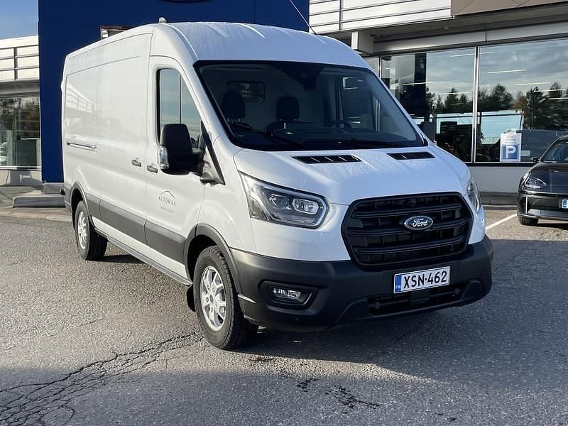 Käytetty Ford Transit Trend 170 HP (125 kW) 2024 Valkoinen Van