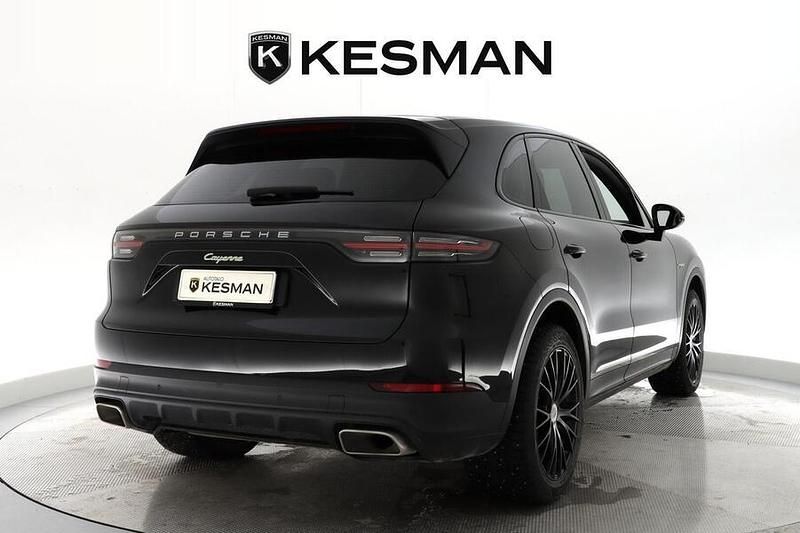 Käytetty Porsche Cayenne 340 HP (250 kW) 2020 Katumaasturi