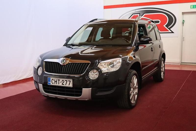 Käytetty 2011 Skoda Yeti Experience Katumaasturi | 8 900 € (Hyvä tarjous) - Kuva 1/4
