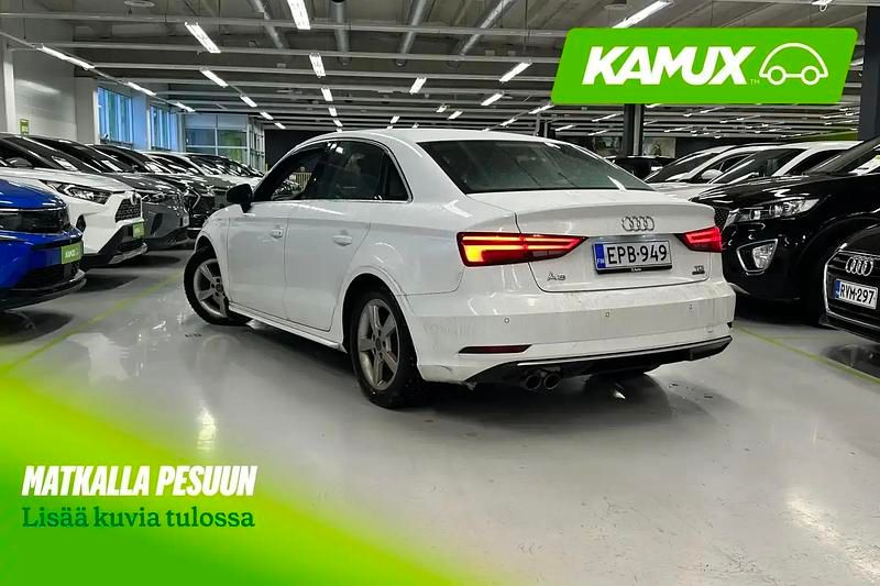 Käytetty Audi A3 Business 184 HP (135 kW) 2018 Valkoinen Sedan