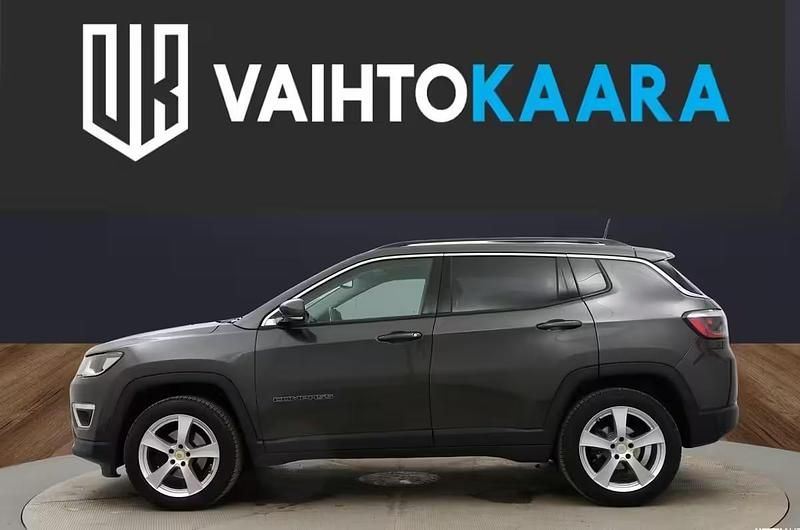 Käytetty Jeep Compass Limited 170 HP (125 kW) 2018 Katumaasturi