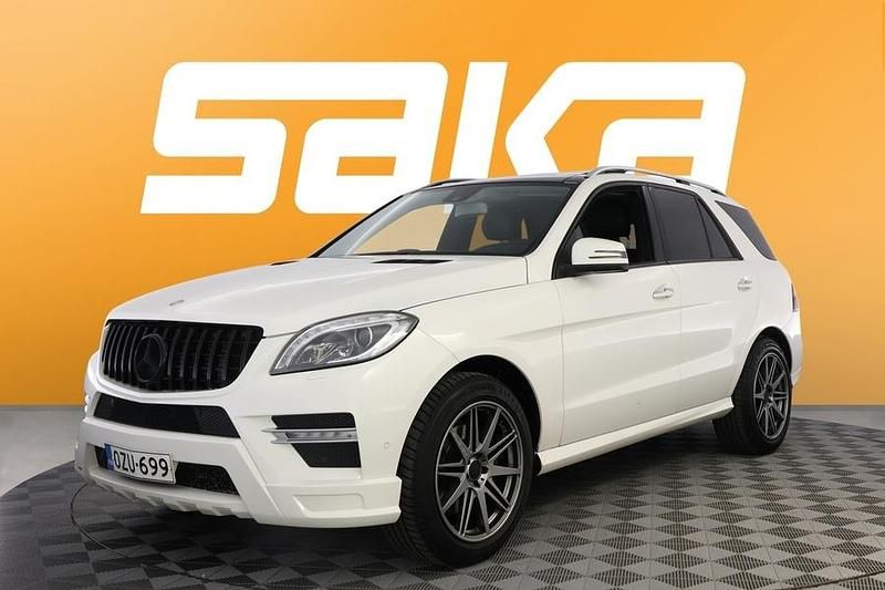 Käytetty Mercedes ML350 AMG 258 HP (189 kW) 2013 Katumaasturi