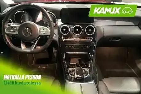 Käytetty Mercedes C220 AMG line 194 HP (142 kW) 2020 Punainen Farmari