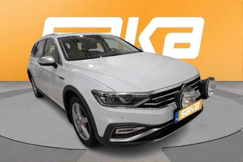Käytetty 2022 VW Passat Alltrack Farmari | 37 900 € - Kuva 1/4
