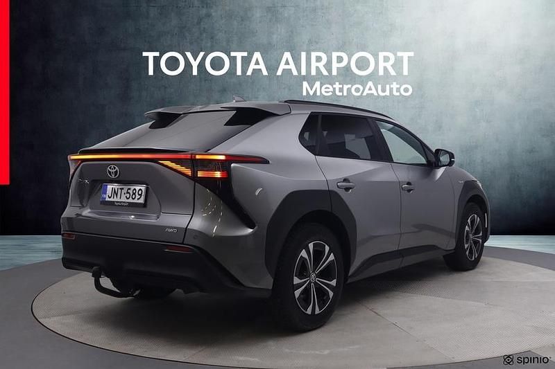 Käytetty Toyota bZ4X Edition 252 kW (343 HP) 2025 Harmaa Katumaasturi