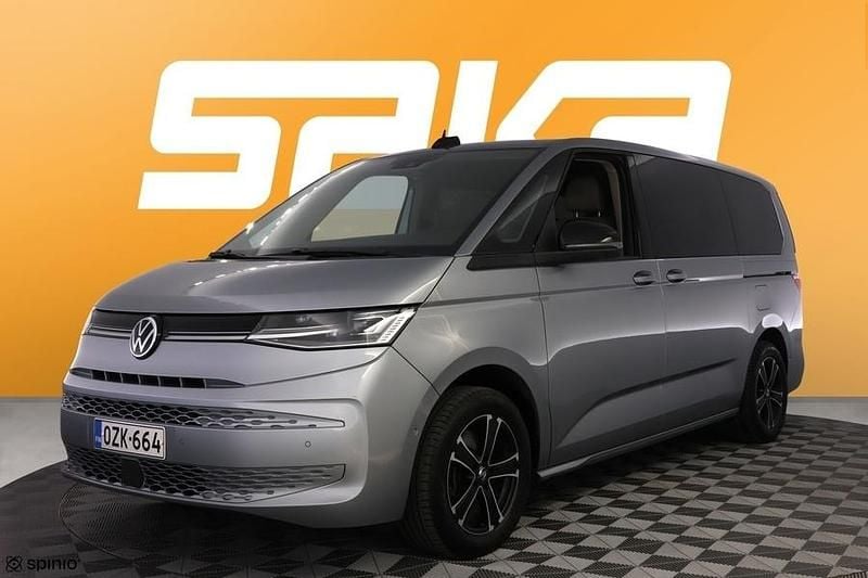 Käytetty VW Multivan Style 218 HP (160 kW) 2022 Van