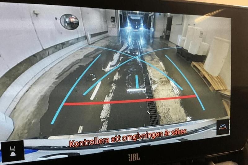 Käytetty Toyota RAV4 Hybrid Executive 178 HP (130 kW) 2024 Katumaasturi