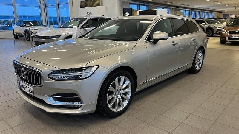 Käytetty Volvo V90 Inscription 190 HP (139 kW) 2017 Ruskea Farmari