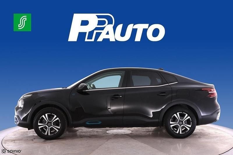 Käytetty Citroën e-C4 Shine 100 kW (136 HP) 2023 Sedan