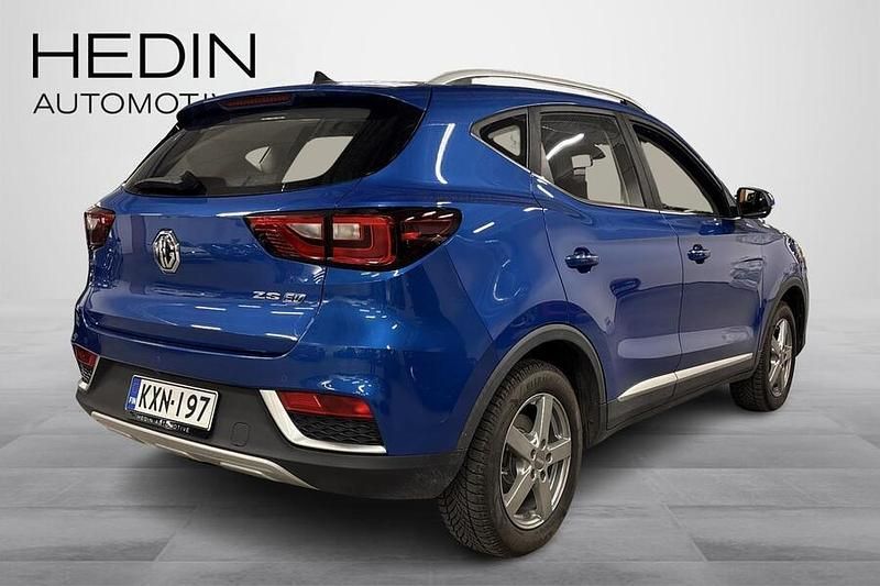 Käytetty MG ZS Luxury 130 kW (177 HP) 2021 Sininen Viistoperä