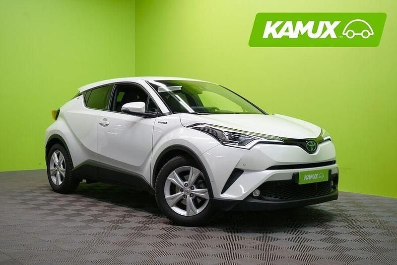 Valkoinen Käytetty 2018 Toyota C-HR Team Katumaasturi | 23 800 € (Perustarjous) - Kuva 1/3