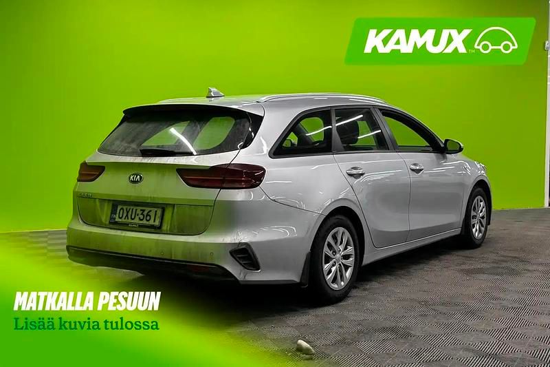 Käytetty Kia Ceed Sportswagon LX 120 HP (88 kW) 2019 Hopea / harmaa Farmari