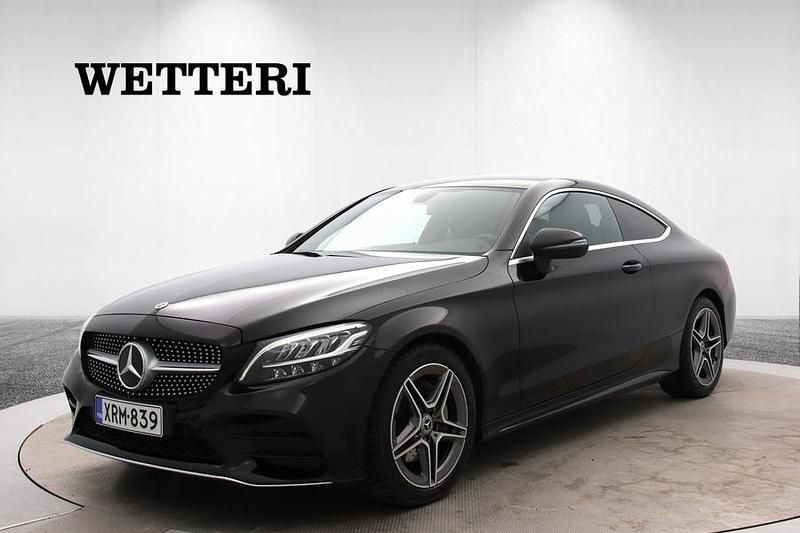 Käytetty Mercedes C200 AMG line 184 HP (135 kW) 2022 Musta Coupe - kaksiovinen