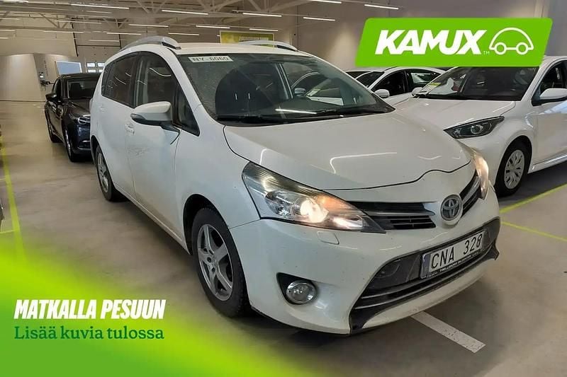 Käytetty Toyota Verso Business Edition 147 HP (108 kW) 2013 Valkoinen Tila-auto