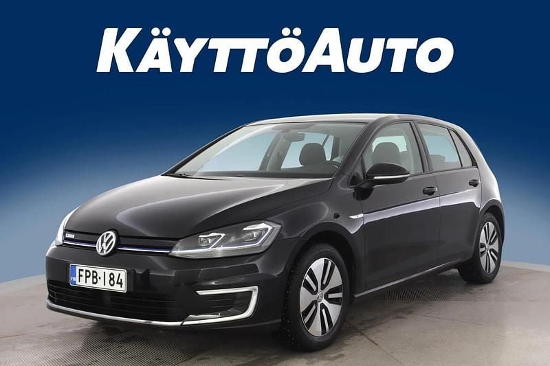 Käytetty VW e-Golf 100 kW (136 HP) 2019 Musta Viistoperä