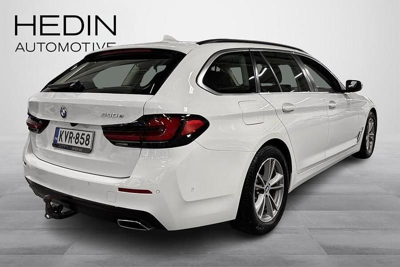Käytetty BMW 530e 292 HP (214 kW) 2021 Valkoinen Farmari