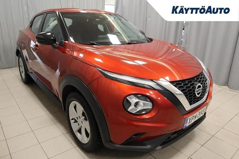 Käytetty Nissan Juke Visia 114 HP (83 kW) 2021 Punainen Katumaasturi