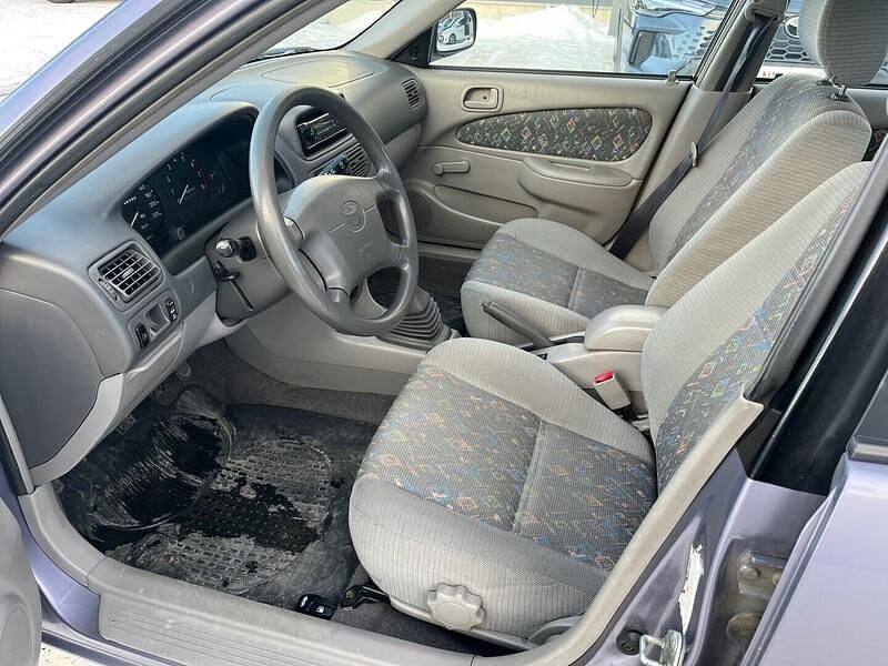 Käytetty Toyota Corolla Terra 110 HP (80 kW) 1998 Sedan