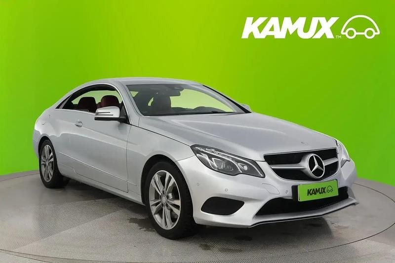 Käytetty Mercedes E350 258 HP (189 kW) 2014 Hopea / harmaa Coupe - kaksiovinen