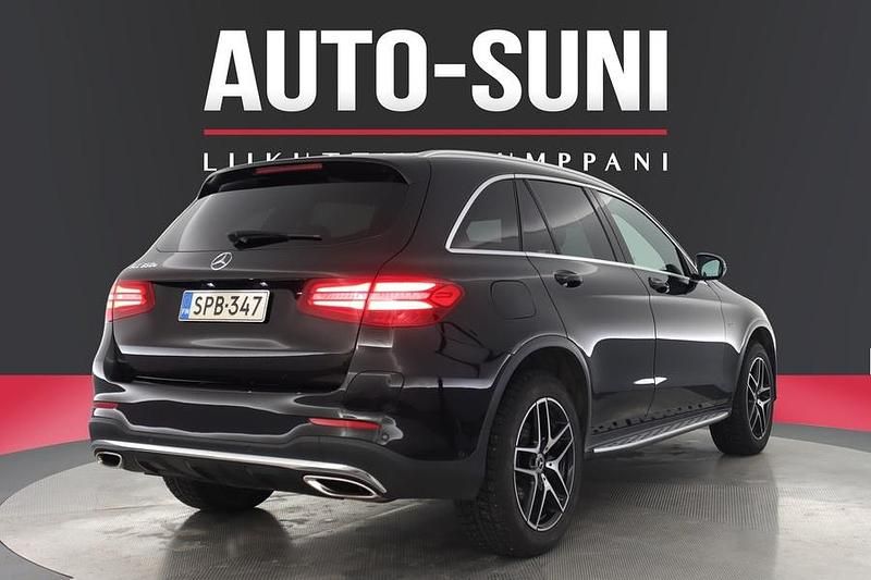 Käytetty Mercedes GLC350 Business 211 HP (155 kW) 2018 Katumaasturi