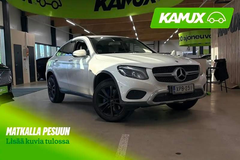 Käytetty Mercedes GLC350 211 HP (155 kW) 2017 Valkoinen Coupe - kaksiovinen