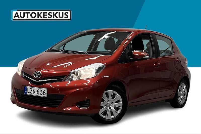 Punainen Käytetty 2011 Toyota Yaris Sol Viistoperä | 8 900 € (Perustarjous) - Kuva 1/3