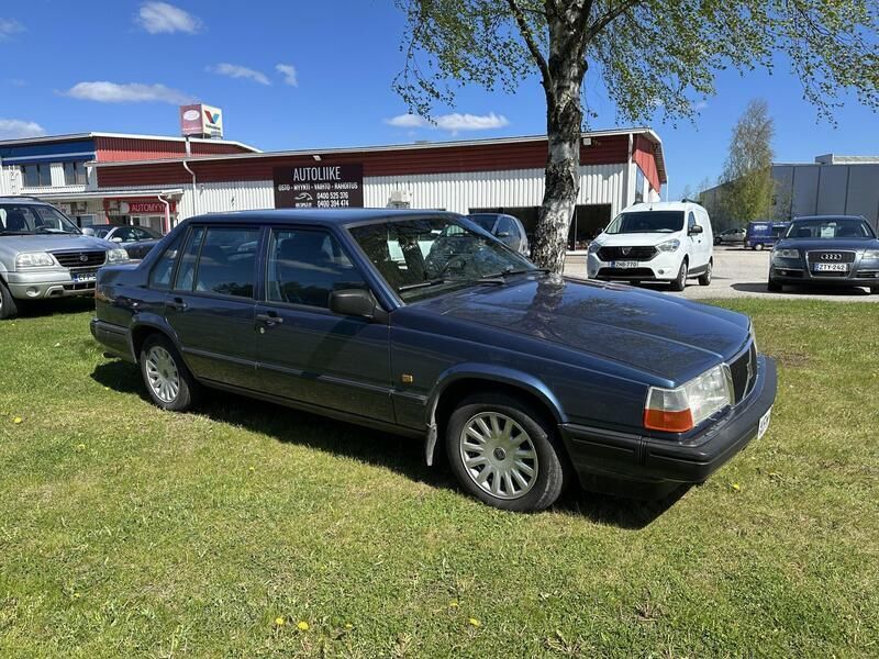 Käytetty Volvo 940 131 HP (96 kW) 1991 Sininen Sedan