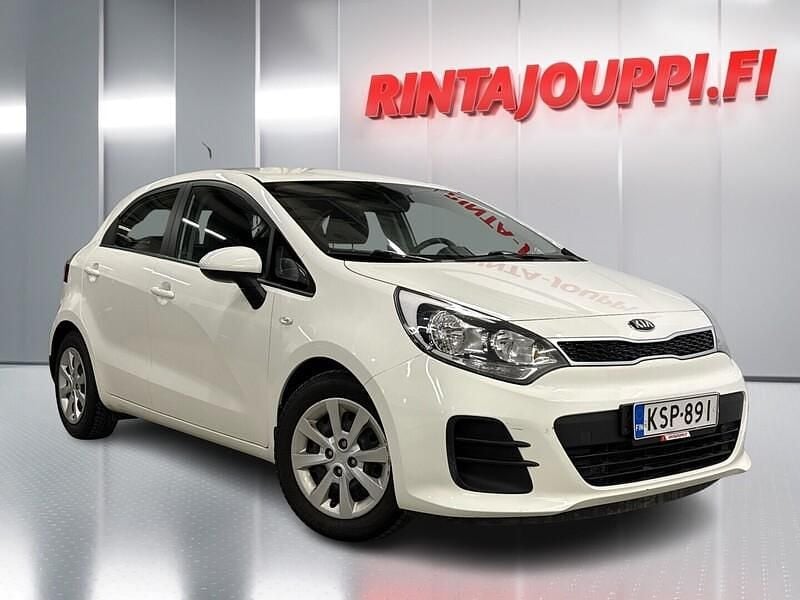 Käytetty Kia Rio LX 84 HP (61 kW) 2017 Valkoinen Viistoperä