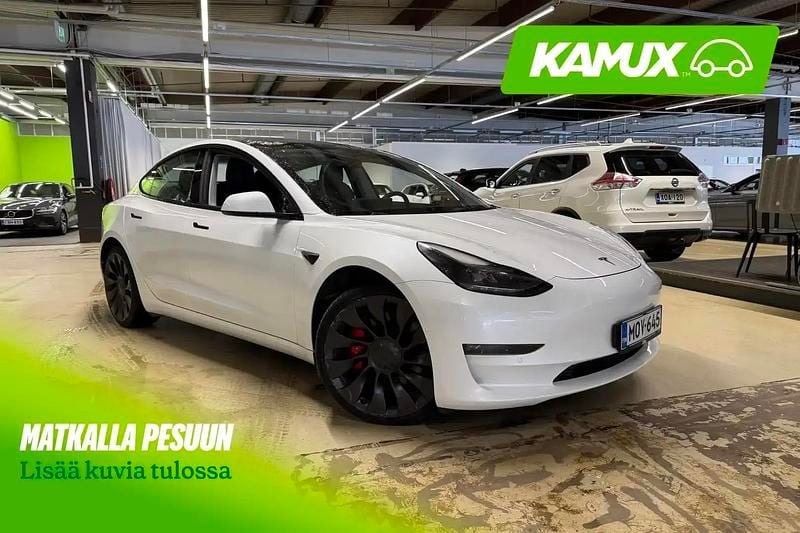 Käytetty Tesla Model 3 Performance 392 kW (534 HP) 2022 Valkoinen Sedan