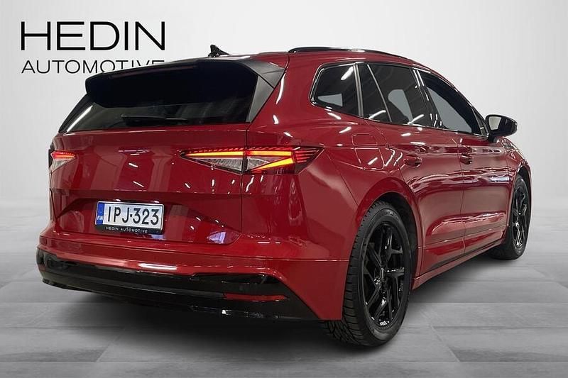 Käytetty Skoda Enyaq iV SportLine 194 kW (265 HP) 2022 Punainen Katumaasturi